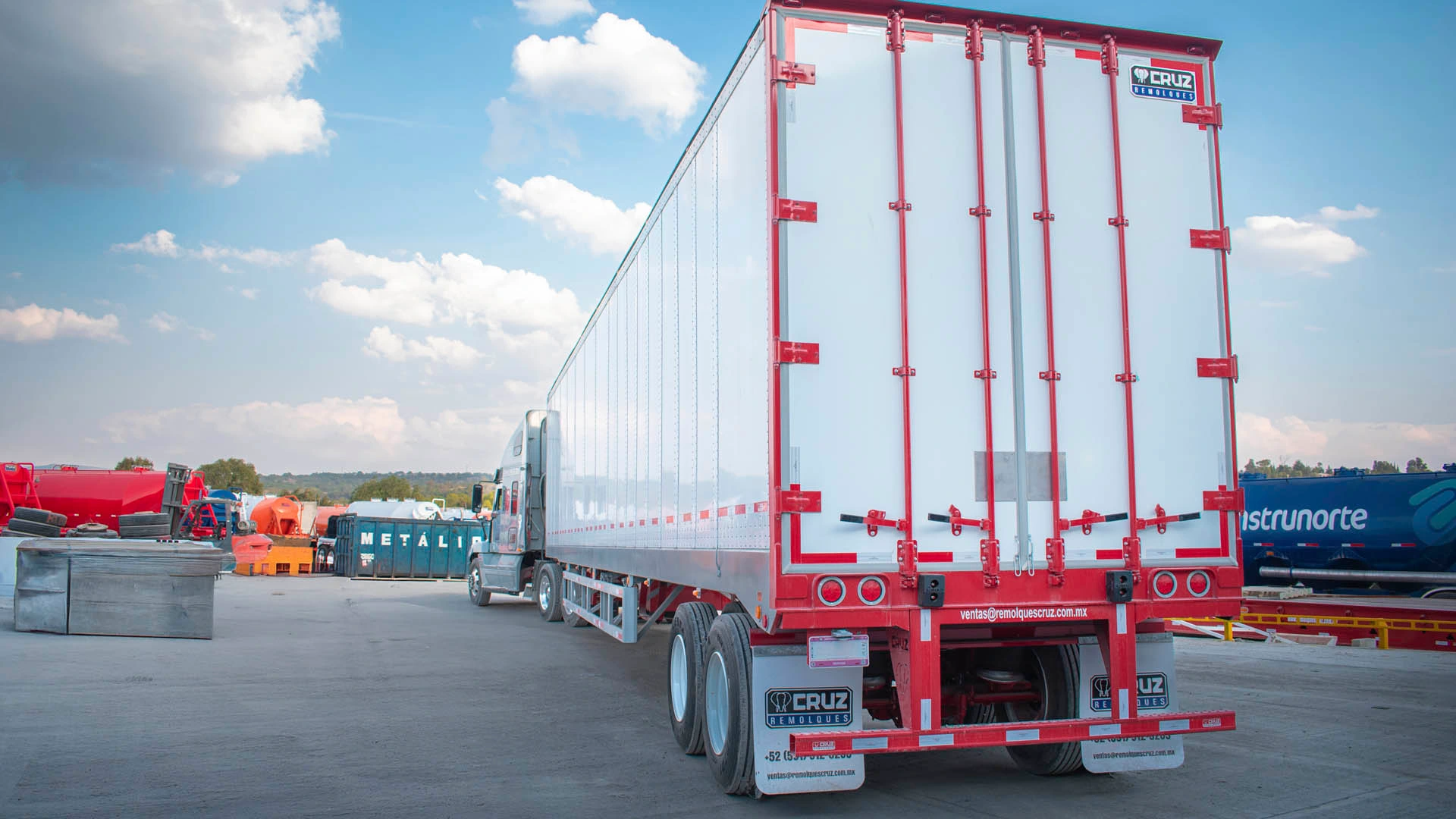 Caja Seca 53 ft 2 ejes – imagen 6